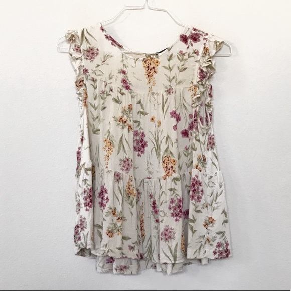 American Eagle Outfitters Tops - ☀️ • AMERICAN EAGLE • ruffle floral top